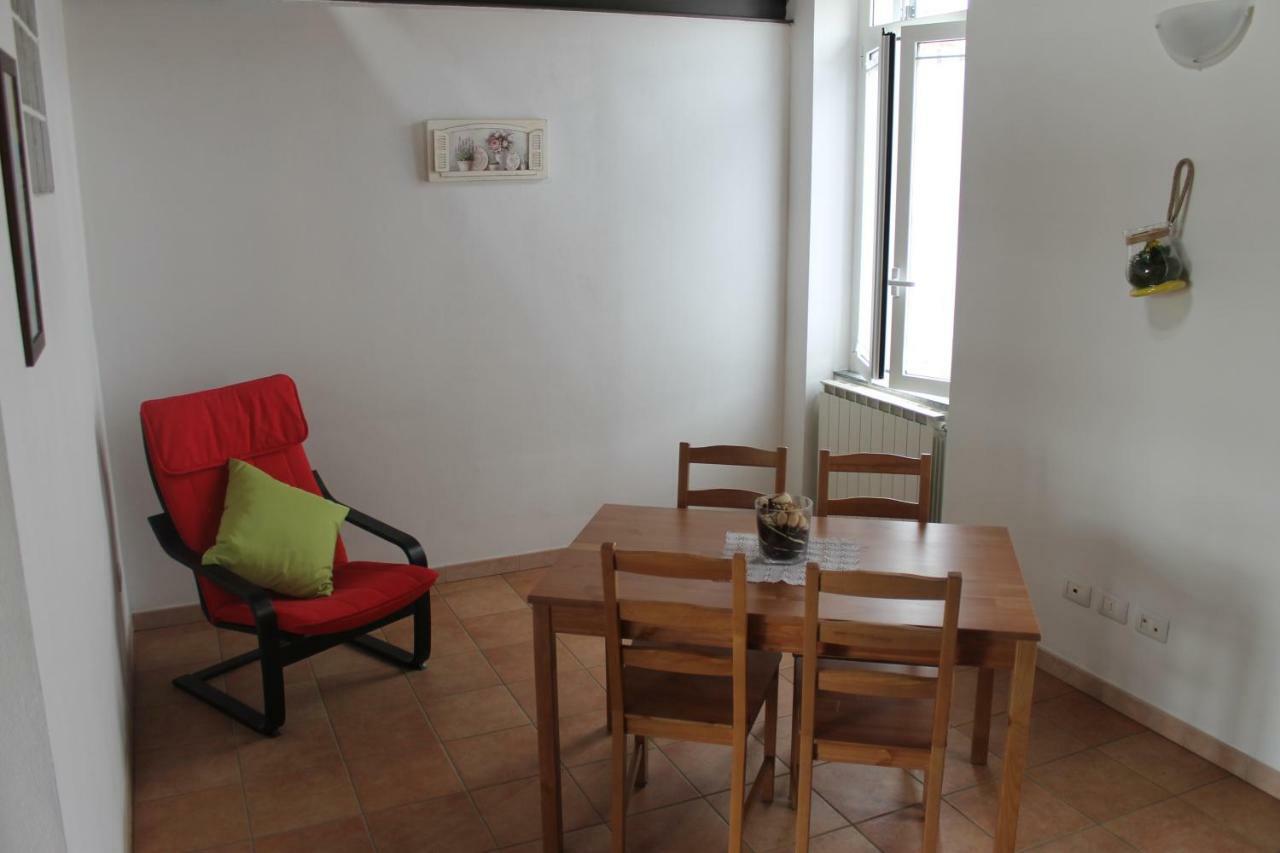 Le Camere Di Aladino 카루가테 외부 사진